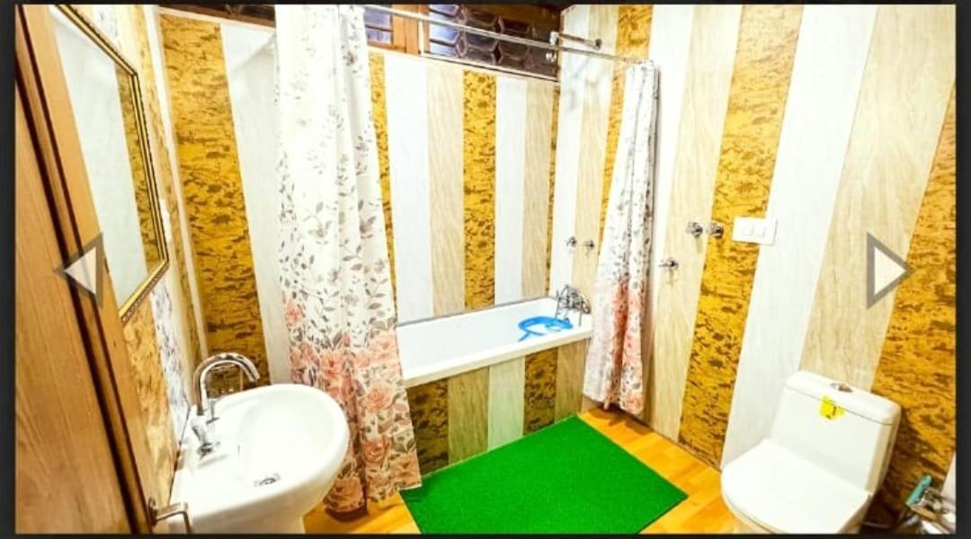 Amina Group Of Houseboats Hotel Srinagar  Luaran gambar