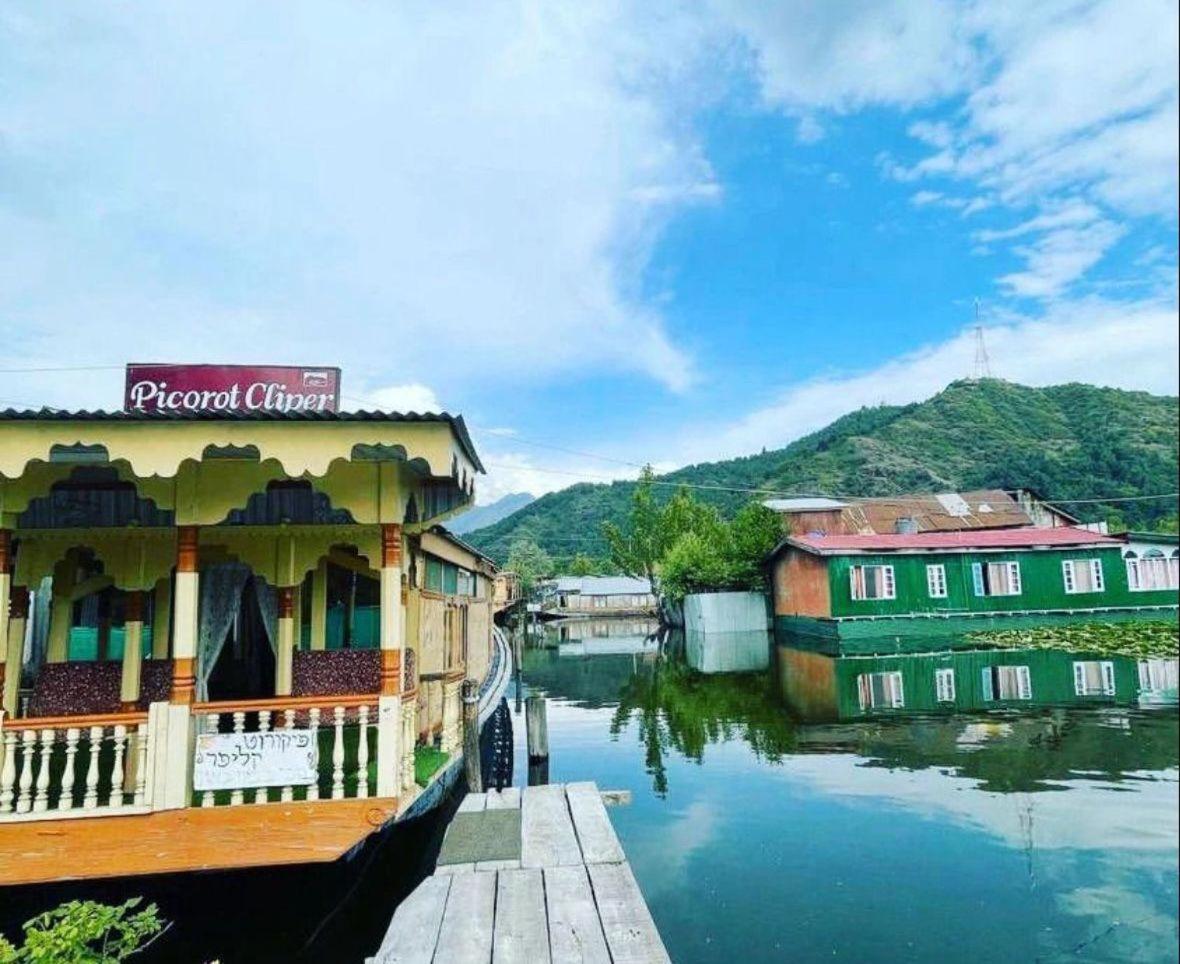 Amina Group Of Houseboats Hotel Srinagar  Luaran gambar